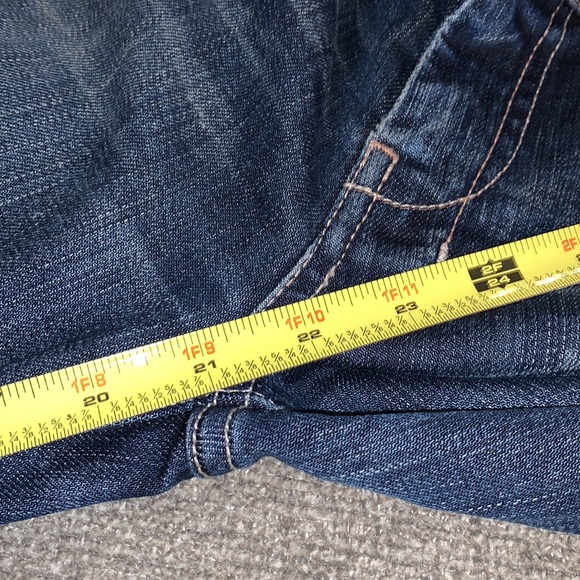 7 For All Mankind DOJO Capris - Picture 9 of 9